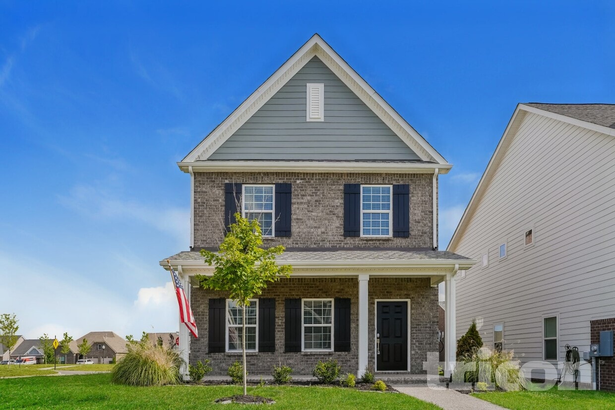 Foto principal - 311 Cloverbrook Way