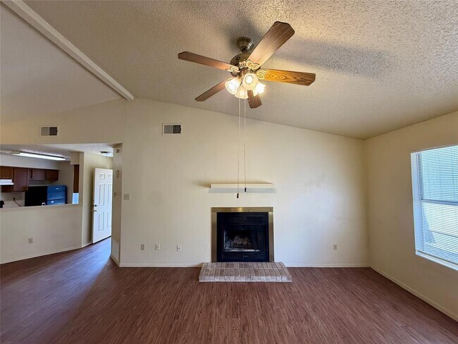 Foto del edificio - 10611 Archdale Dr