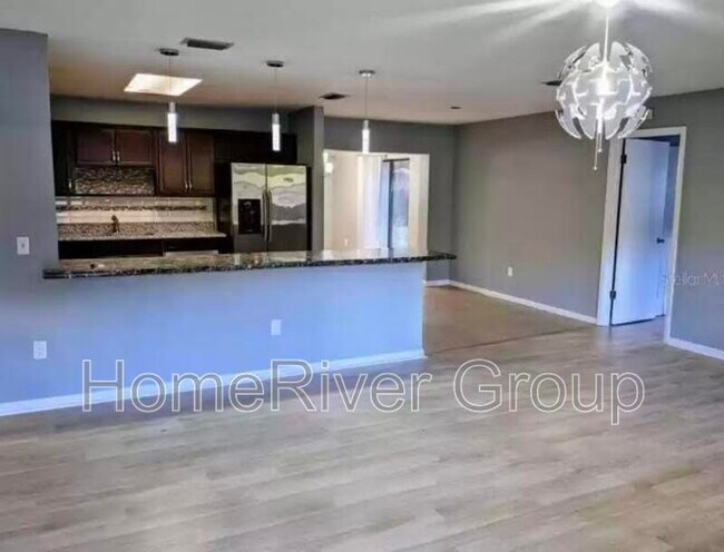 Foto del edificio - 5360 SE 28th St