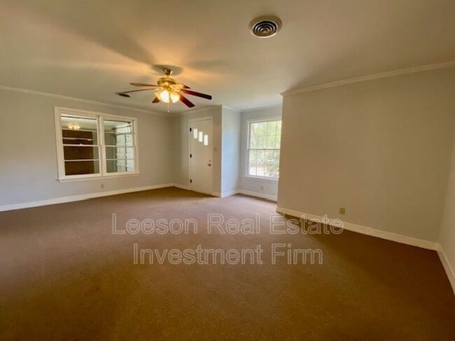 Foto del edificio - 1819 Shady Ln