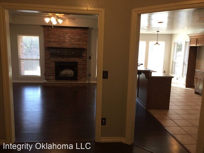 Foto del edificio - 3 br, 2 bath House - 4613 Elk Creek Drive