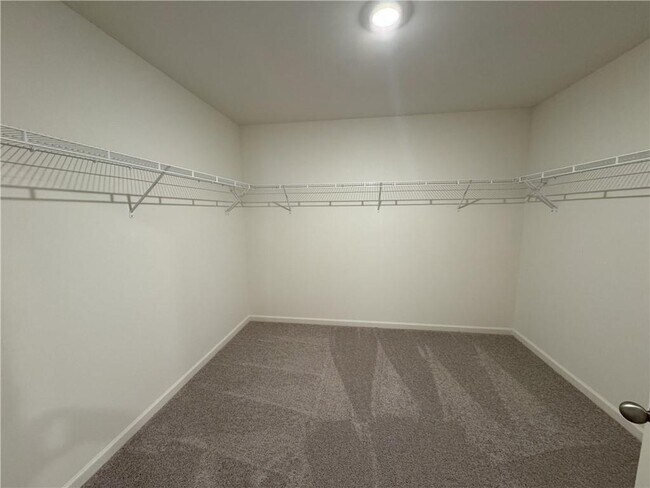 Foto del edificio - 533 Corinth Dr