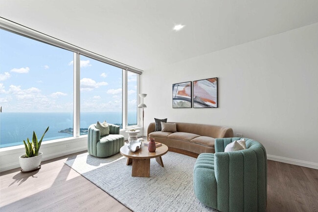 Building Photo - 1000 S Michigan Ave