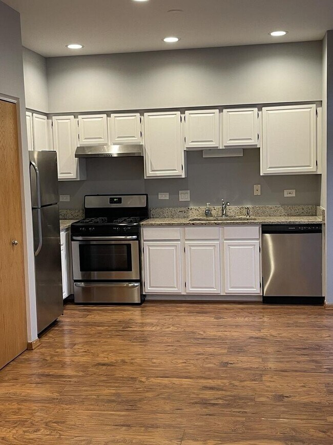 Foto del edificio - 2554 Warm Springs Ln