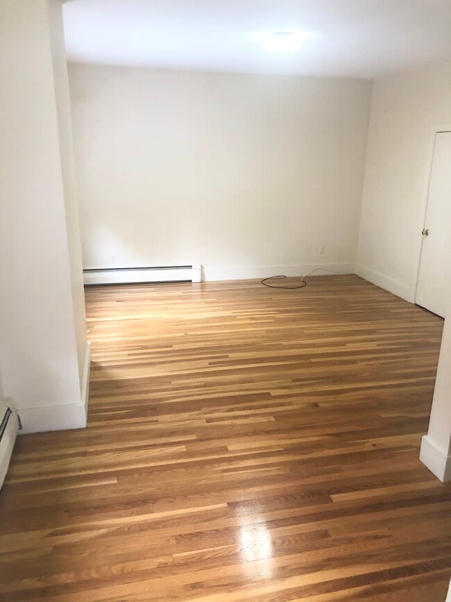 First floor livingroom - 38 Warren Ave