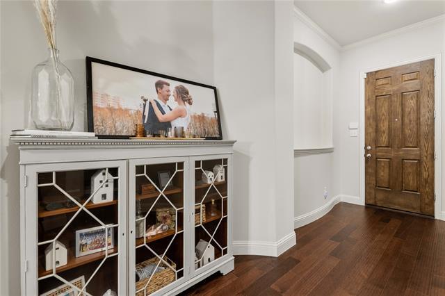 Building Photo - 605 Barnstorm Dr