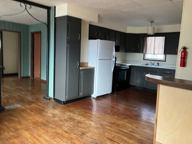 Foto del edificio - 517 11th Ave W