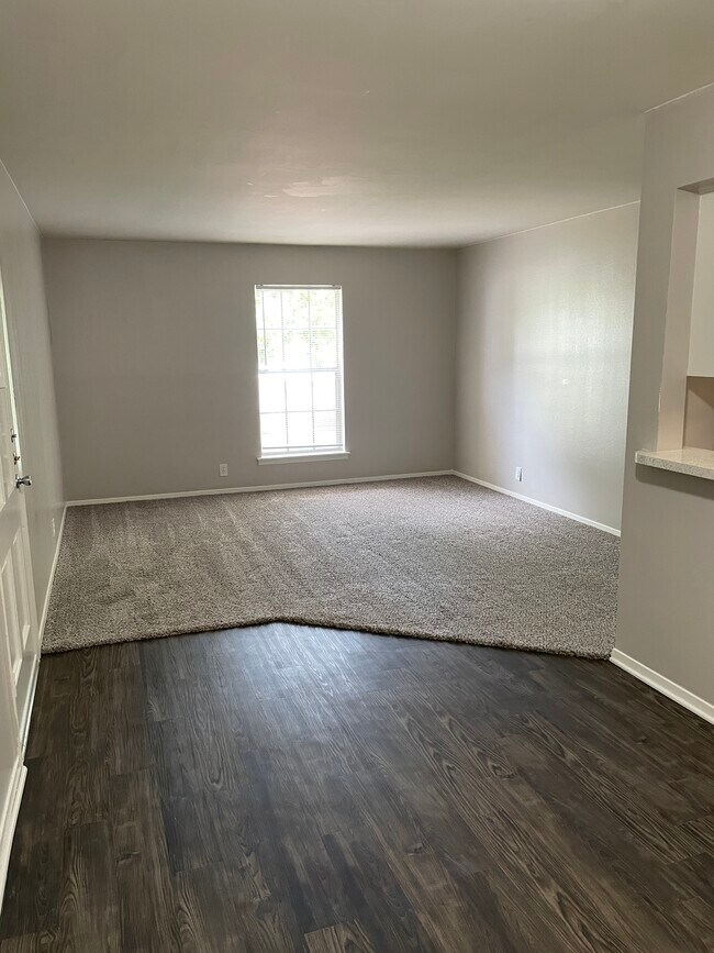 The Colonial Apartments Apartments in Nacogdoches, TX