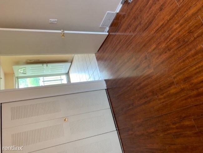 Foto del edificio - 1 br, 1 bath Condo - 643 Mcdougall