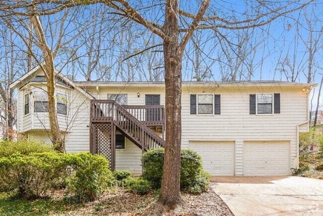 Building Photo - 2752 Hawk Trace NE