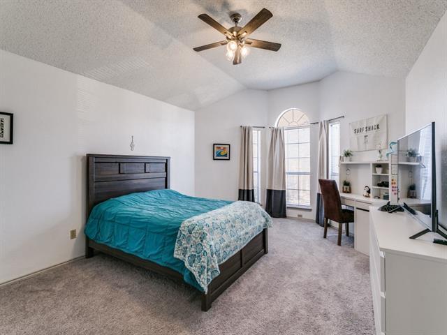 Foto del edificio - 113 Summer Pl Dr