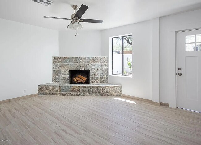 Foto del edificio - 502 W 17th St