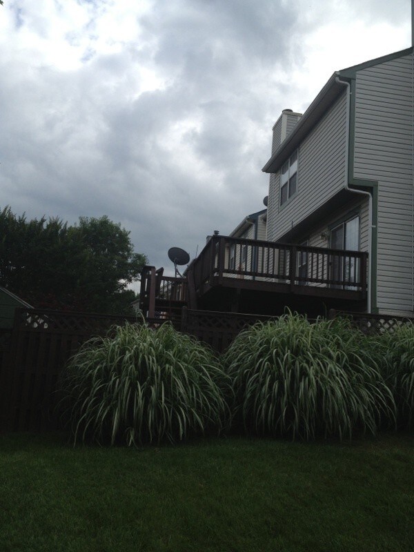 Foto del edificio - End Unit Townhouse Available Now