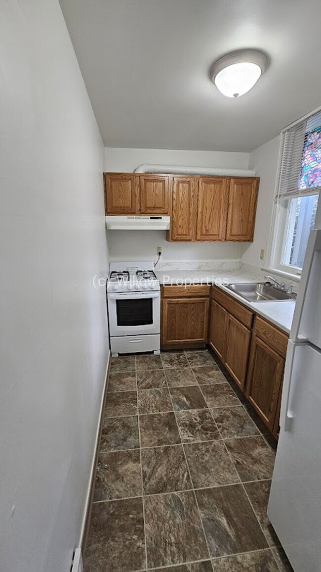 Foto del edificio - Charming One Bedroom in North Tacoma