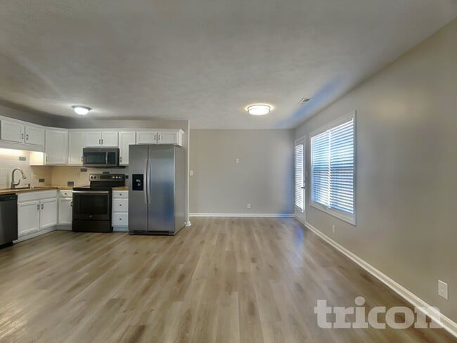 Building Photo - 980 Culverson Ct