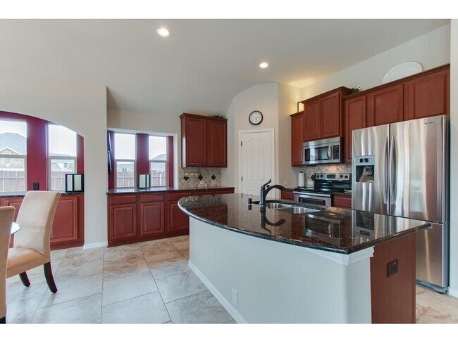 Foto del edificio - 5422 Leander Way