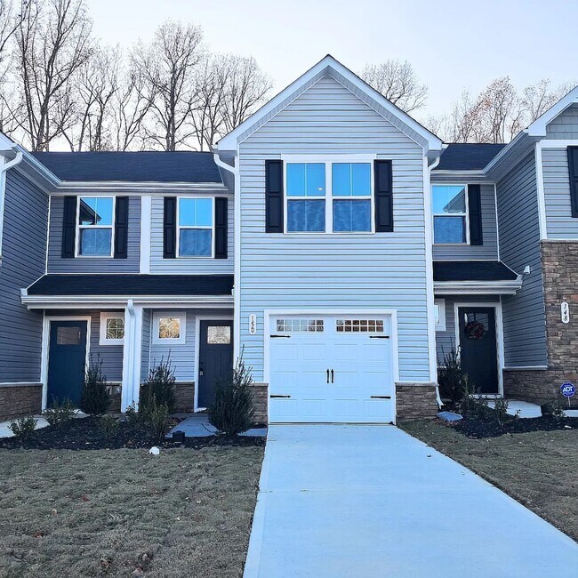 Building Photo - 150 Elyse Overlook Lp