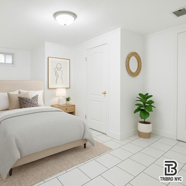 Building Photo - 4 bedroom in BROOKLYN NY 11207