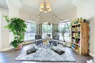 Building Photo - 5108 Foxhaven Ct