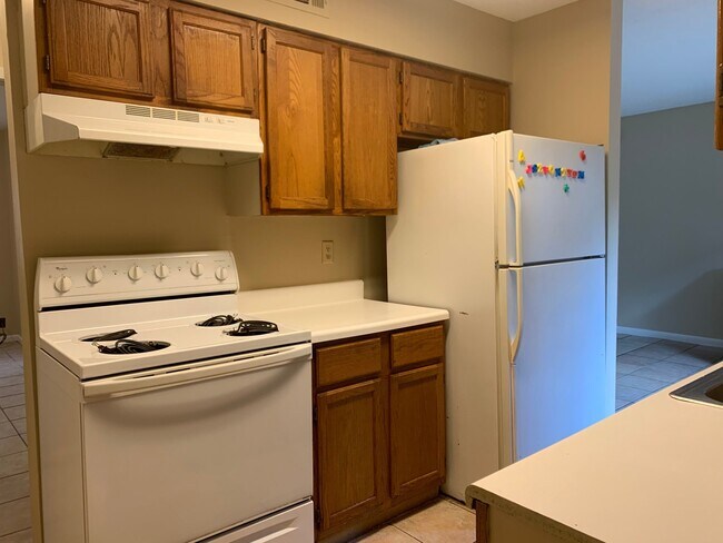 Foto del edificio - Two Bedroom Two Bath in the Shelby Meadows...
