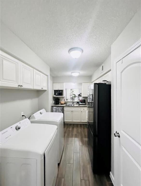 Building Photo - 2112 Greenbriar Colony Dr