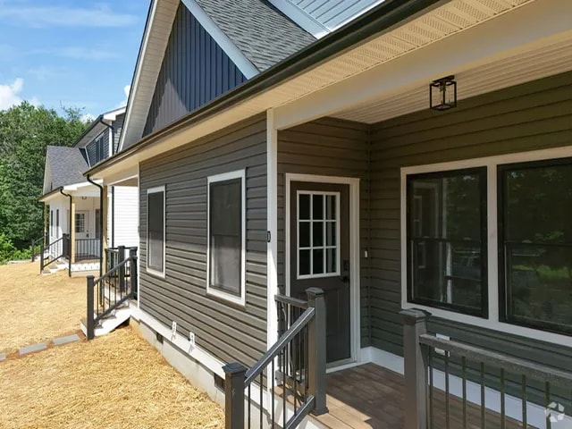 Building Photo - 1006 Pocahontas Ave