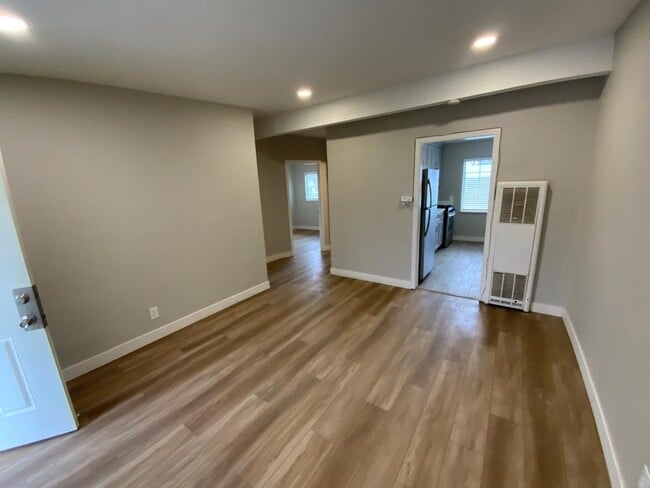 Photo - 2930 Marysville Blvd Apartment