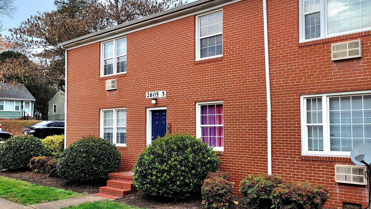 Photo - 2603 5th Ave (Richmond, VA)