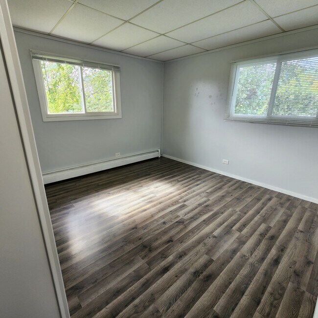 Foto del edificio - 613 E 6th St