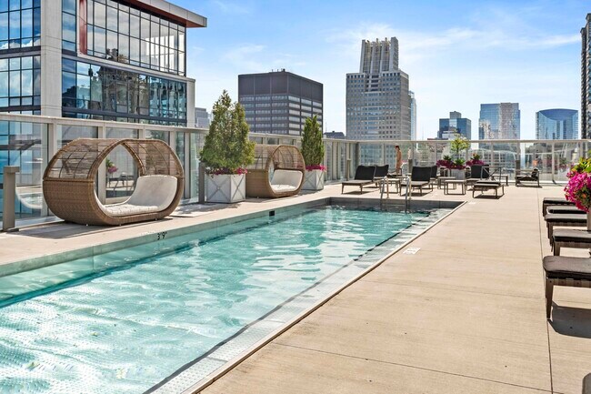 Foto del edificio - 203 N Garland Ct