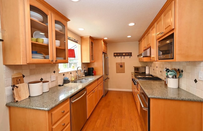 Building Photo - 5217 Camino Alta Mira