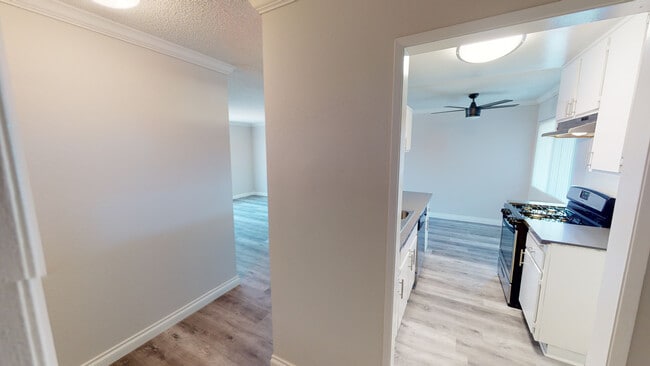 Kitchen - Rock Glen Villa Apartments