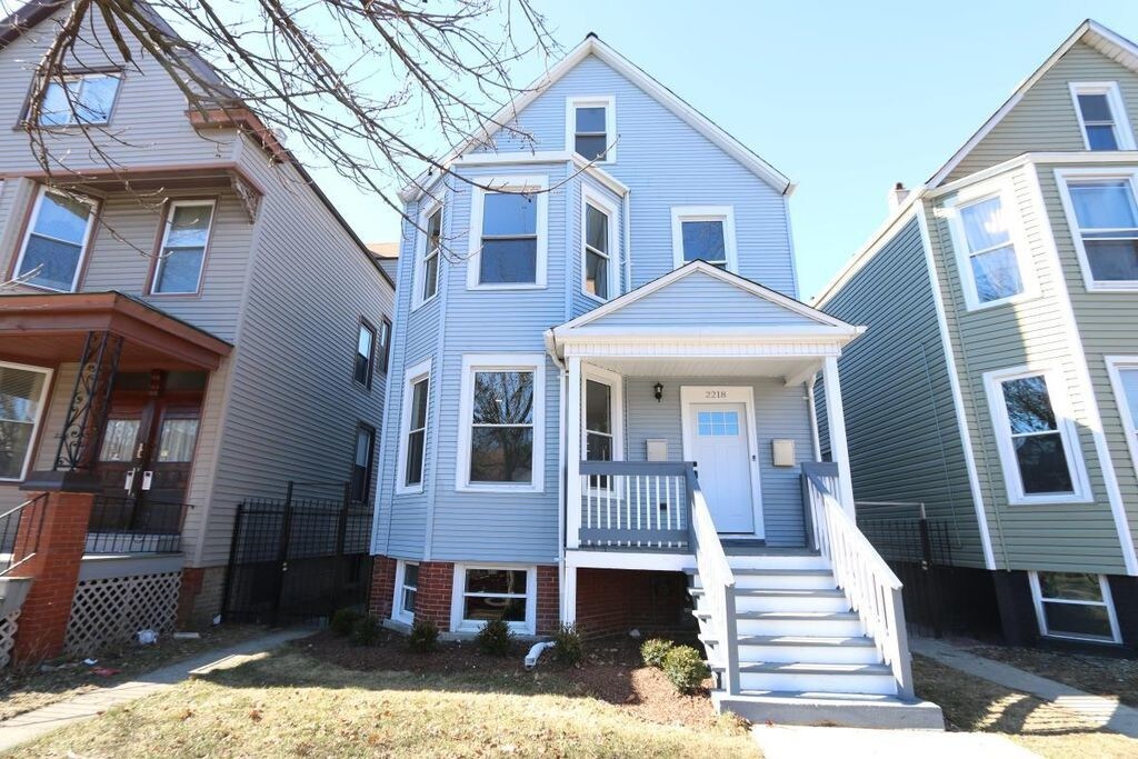 Front - 2218 Lawndale Ave