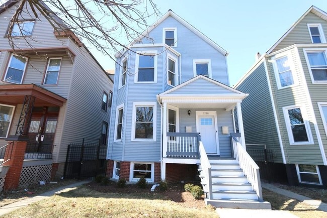 Front - 2218 Lawndale Ave
