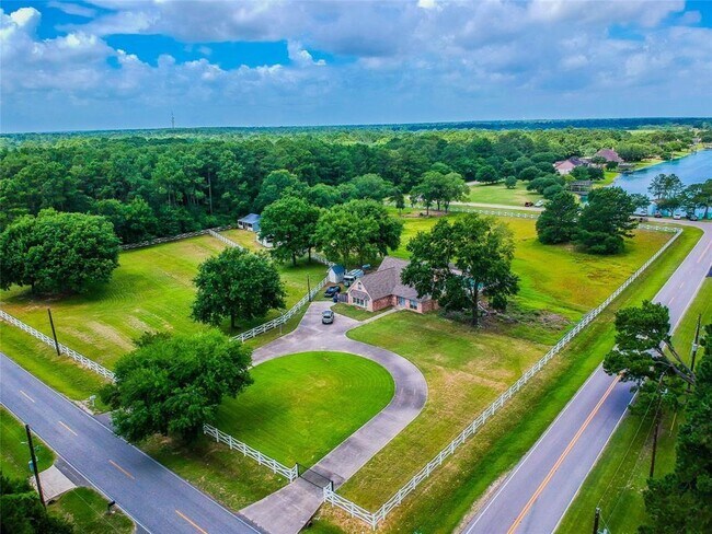 Building Photo - 17106 Bobcat Trail