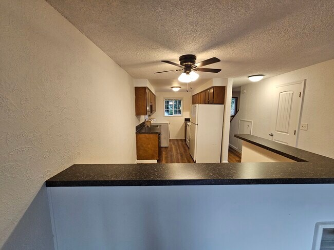 Foto del edificio - 14037 SE Oatfield Rd