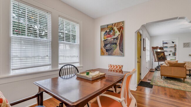 Foto del edificio - 1219 Washington Ave