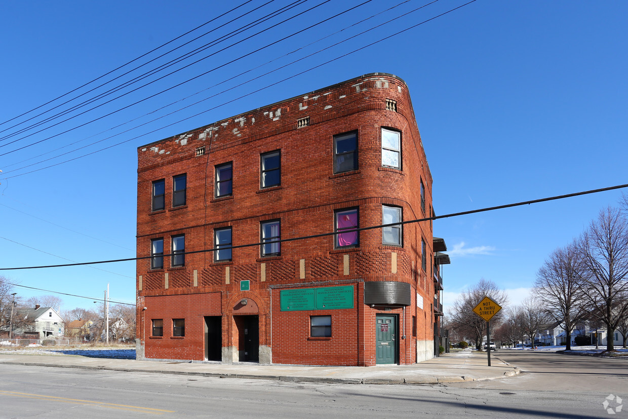 Primary Photo - Boardwalk Apartments