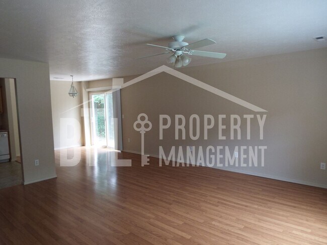 Foto del edificio - Perfect 3 Bedroom Home