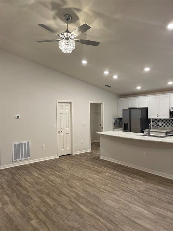 Building Photo - 6337 Gardner Dr