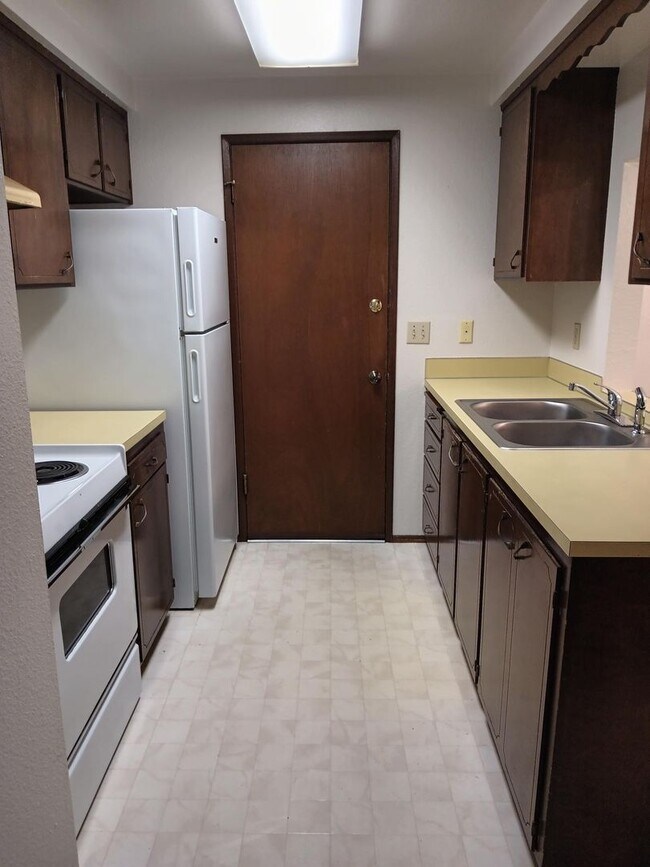 Foto del edificio - 2150 SW Swantown Rd