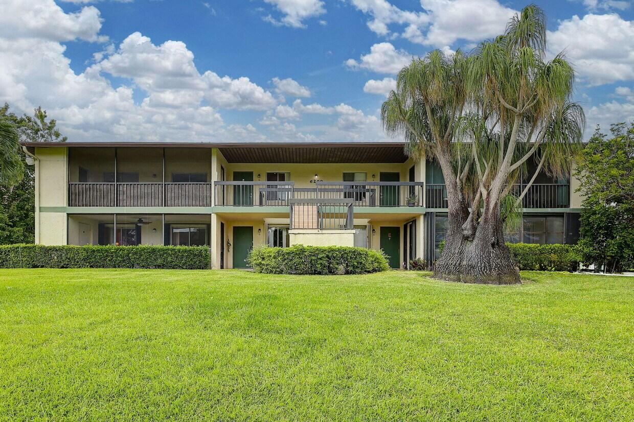 Primary Photo - 6299 Chasewood Dr