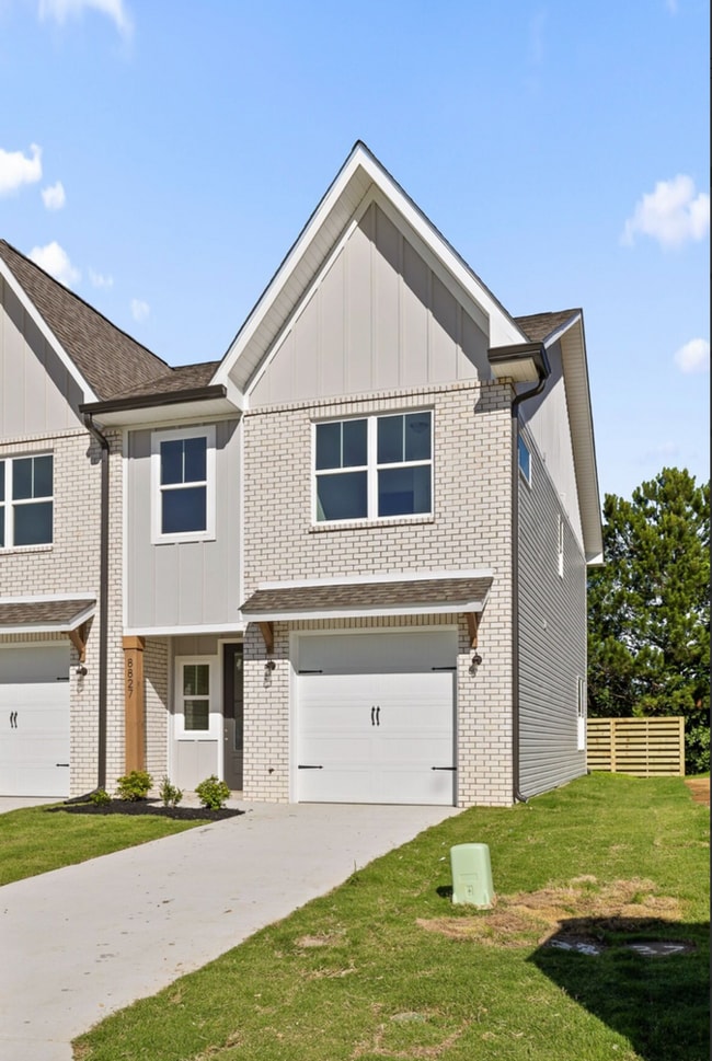 Building Photo - The 2 Bedroom Lily is here!