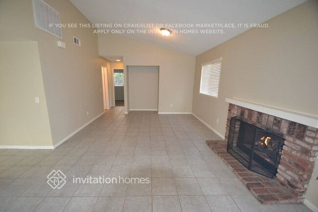 Building Photo - 3065 Hoya Pl