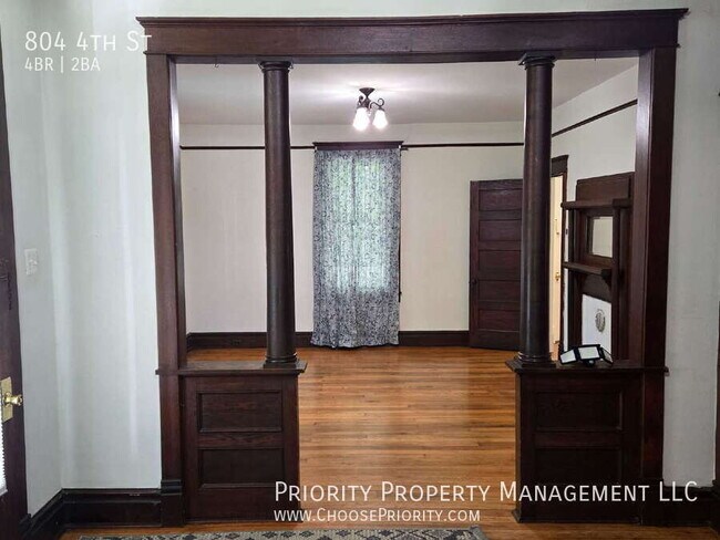 Foto del edificio - 804 4th St