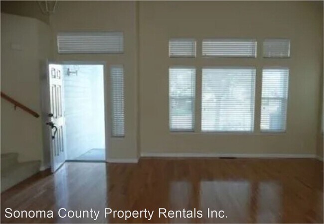 Building Photo - 3 br, 2.5 bath House - 2056 Peterson Ln