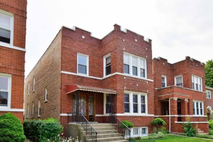 Primary Photo - 5353 W Newport Ave