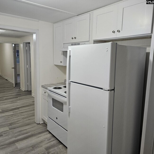 Foto del edificio - 210 Hanover Ave
