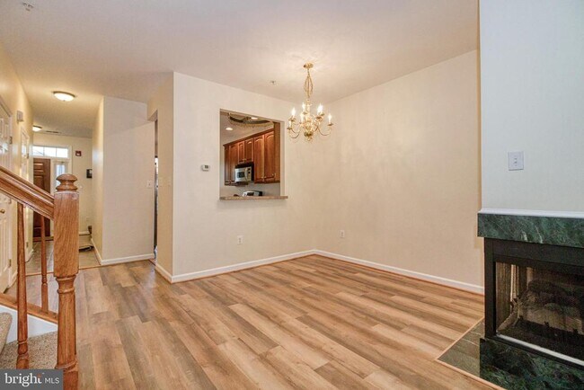 Foto del edificio - 5302 Talladega Ct