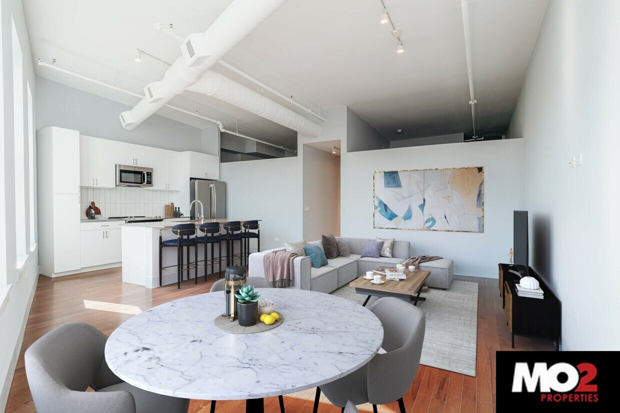 Foto principal - 1427 N Milwaukee Ave